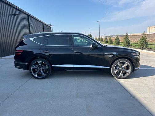 2025 Genesis GV80 2.5T