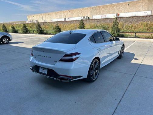 2024 Genesis G70 3.3T RWD Sport Advanced