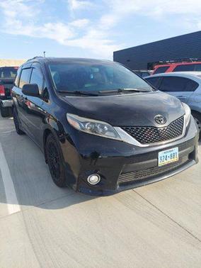2017 Toyota Sienna SE Premium