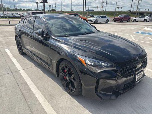 2021 Kia Stinger GT2
