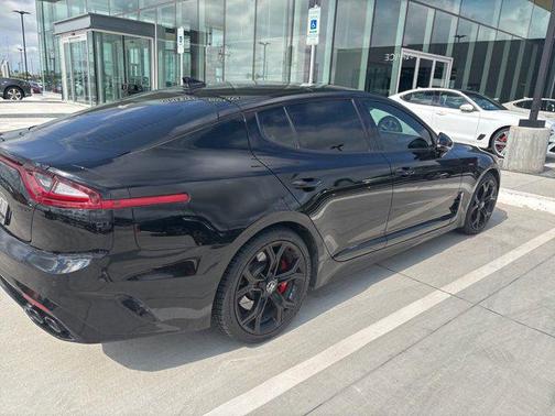 2021 Kia Stinger GT2