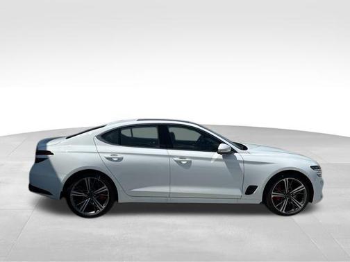 2025 Genesis G70 3.3T RWD Sport Advanced