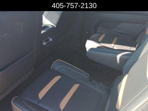 2024 GMC Yukon 4WD AT4