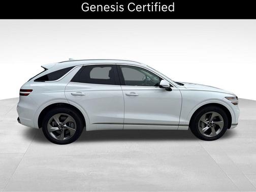 Alta White 2026 Genesis GV70 2.5T