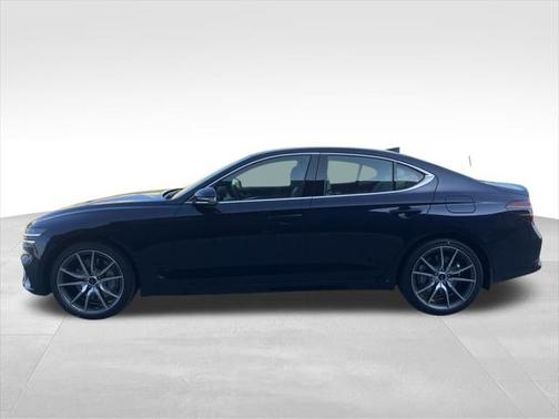 2026 Genesis G70 2.5T RWD