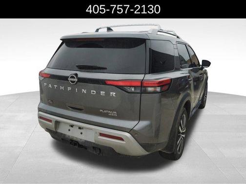 2022 Nissan Pathfinder Platinum 4WD