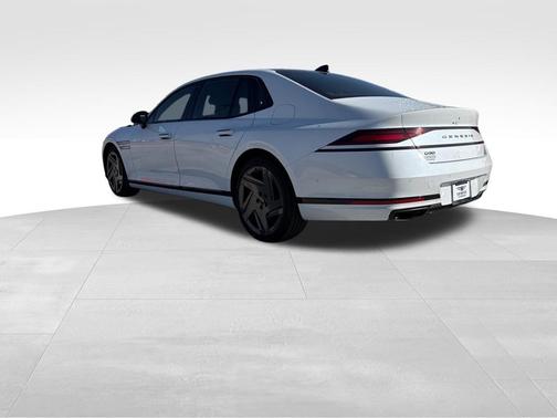 2026 Genesis G90 e-SC Prestige Black