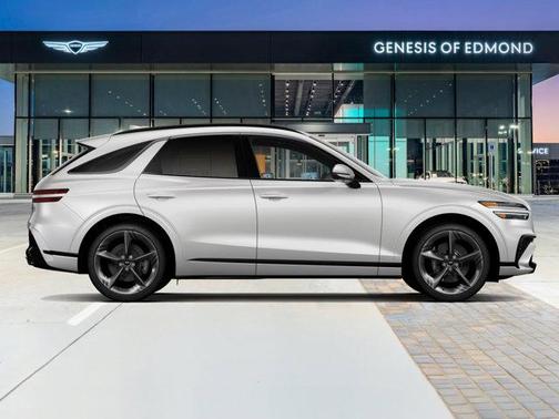 Uyuni White 2026 Genesis GV70 2.5T Sport Prestige