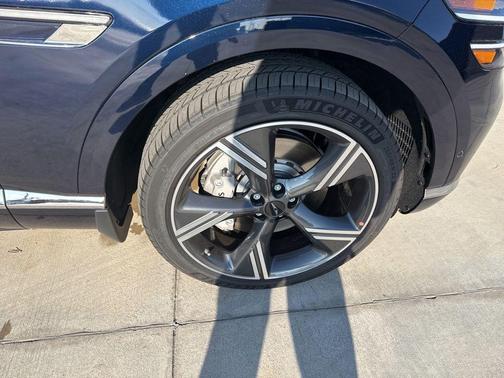 2026 Genesis GV80 3.5T