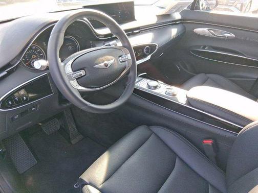 2025 Genesis GV70 2.5T AWD