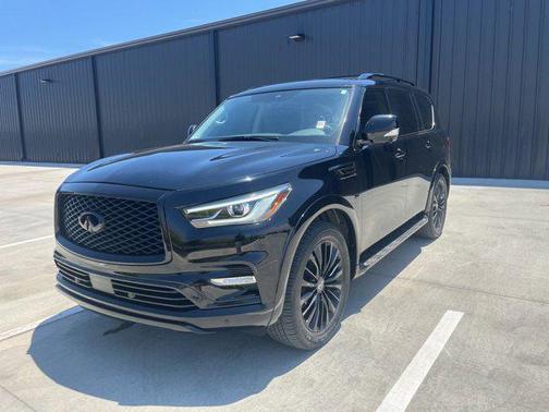 2018 INFINITI QX80 Base