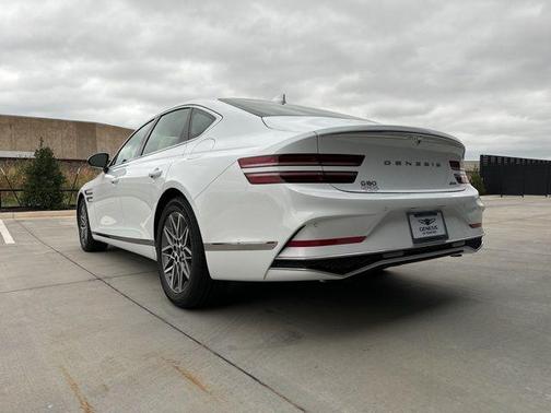 2025 Genesis G80 2.5T AWD