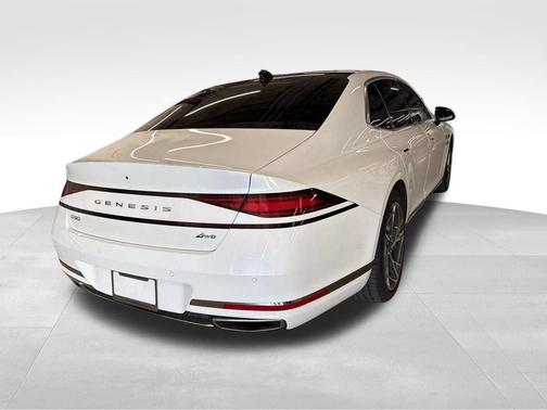 Uyuni White 2024 Genesis G90 3.5T AWD