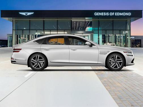 Uyuni White 2027 Genesis G80 2.5T Advanced