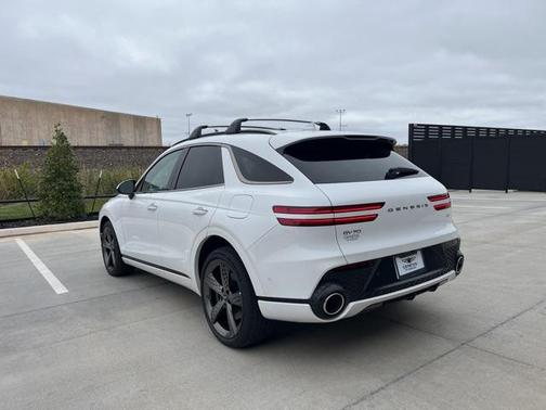 2025 Genesis GV70 2.5T AWD