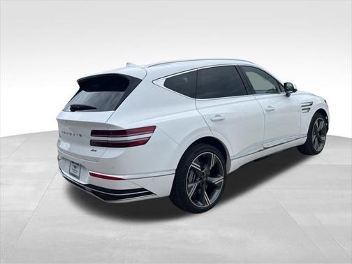 2025 Genesis GV80 2.5T