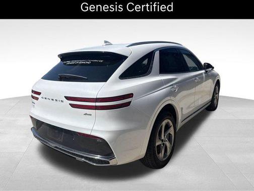 Uyuni White 2026 Genesis GV70 2.5T