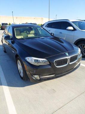 2011 BMW 528 528i