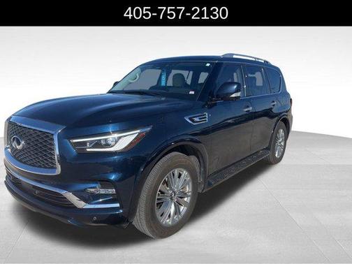 2022 INFINITI QX80 Luxe