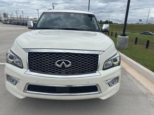 2016 INFINITI QX80 Base