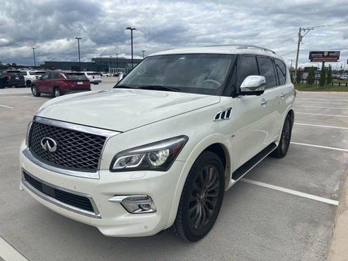 2016 INFINITI QX80 Base