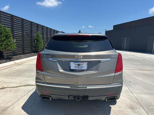 2018 Cadillac XT5 Premium Luxury