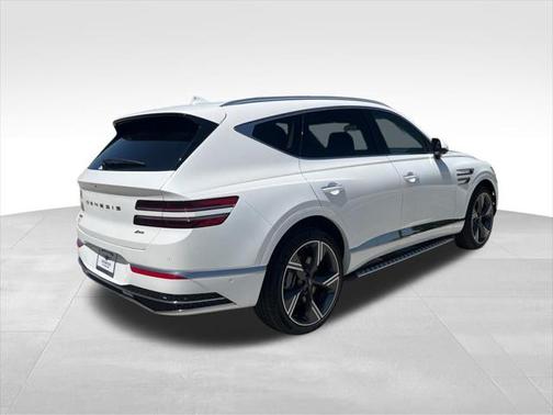 2025 Genesis GV80 2.5T
