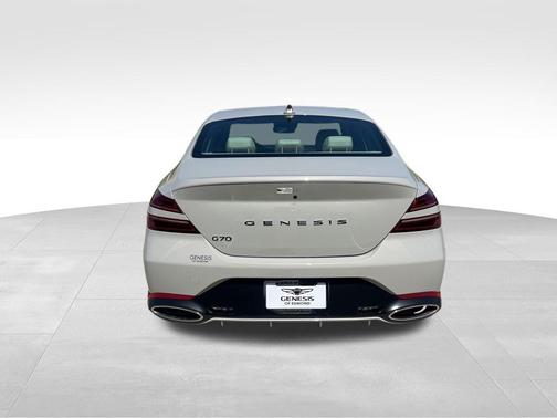 2026 Genesis G70 2.5T RWD