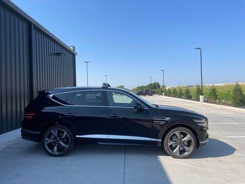 2025 Genesis GV80 2.5T