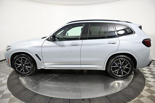 2024 BMW X3 M40i