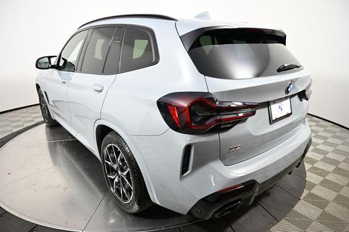 2024 BMW X3 M40i