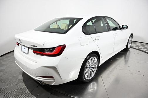 2023 BMW 330 xDrive