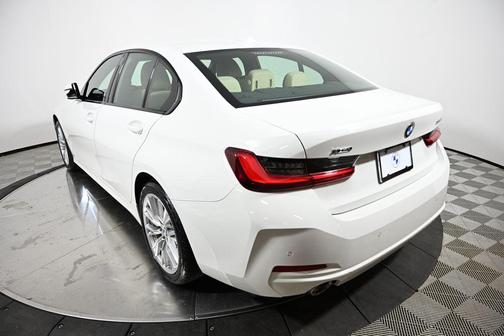 2023 BMW 330 xDrive