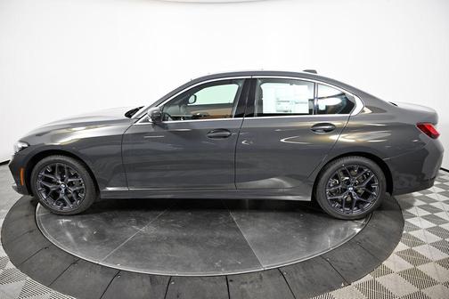 2026 BMW 330 i xDrive