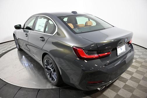2026 BMW 330 i xDrive