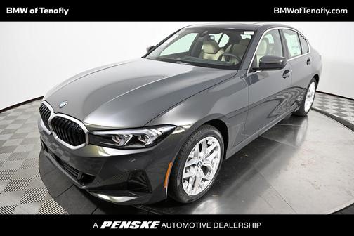 2026 BMW 330 i xDrive