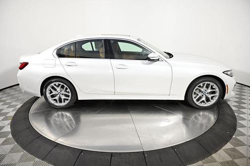 2025 BMW 330 i xDrive