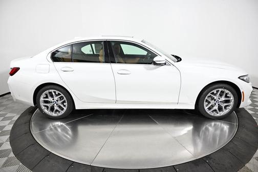2026 BMW 330 i xDrive