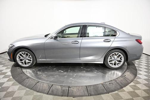2025 BMW 330 i xDrive