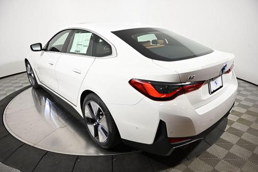 2025 BMW i4 Gran Coupe xDrive40