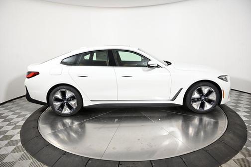 2025 BMW i4 Gran Coupe xDrive40
