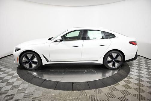 2025 BMW i4 Gran Coupe xDrive40