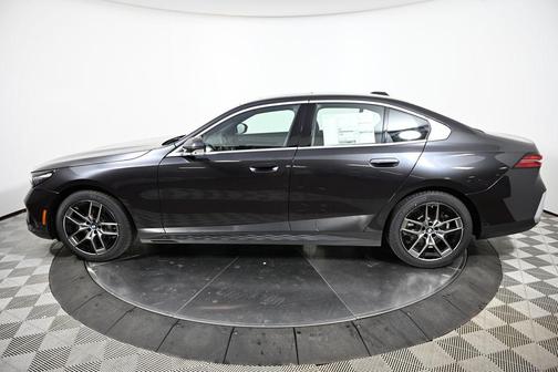 2026 BMW 530 i xDrive