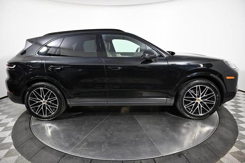 2024 Porsche Cayenne Cayenne