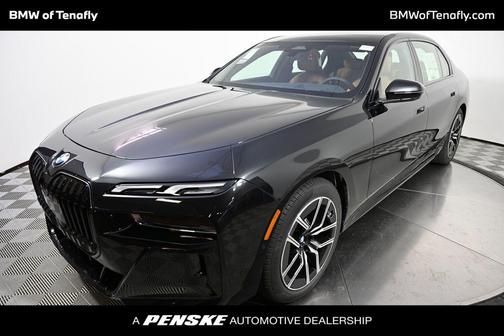 2026 BMW 740 i xDrive