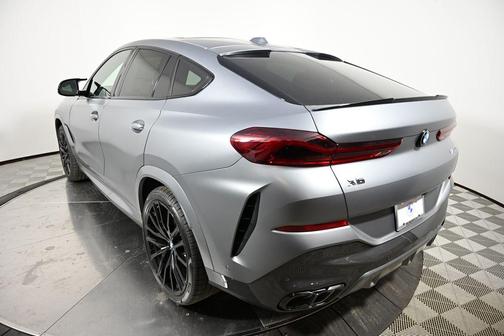 2026 BMW X6 M60i