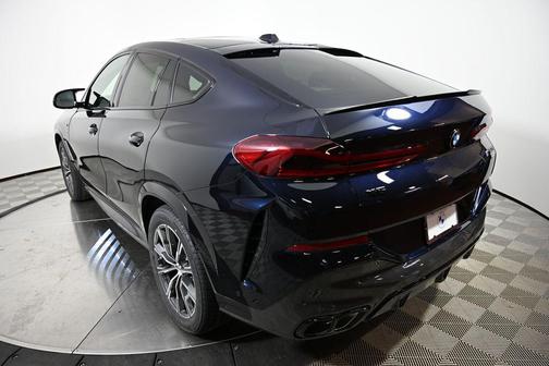 2026 BMW X6 M60i
