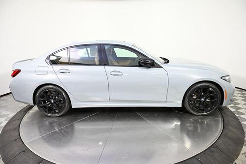 2025 BMW 330 i xDrive