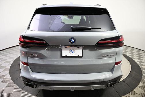 2026 BMW X5 PHEV xDrive50e