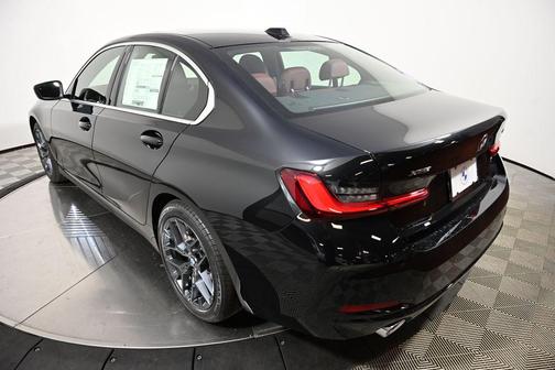 2025 BMW 330 i xDrive